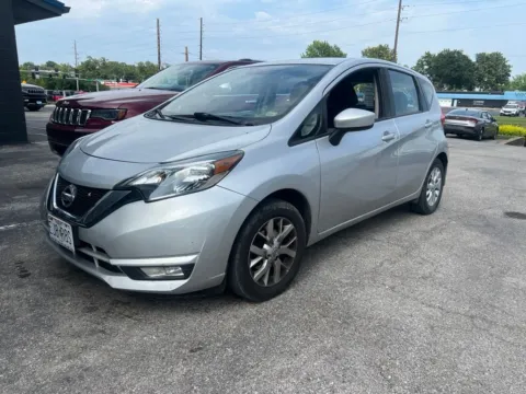 Photos of 2018 Nissan Versa Note SV for sale in Blue Springs, MO at MAG Auto - Munsterman Automotive Group