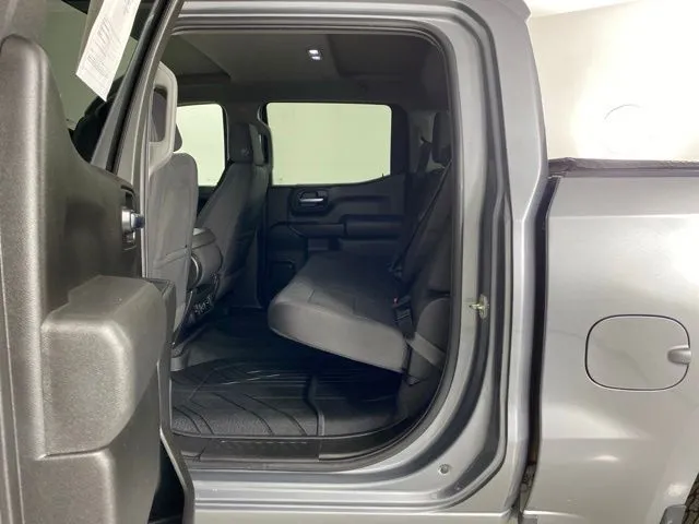 Chevrolet Silverado photo 31