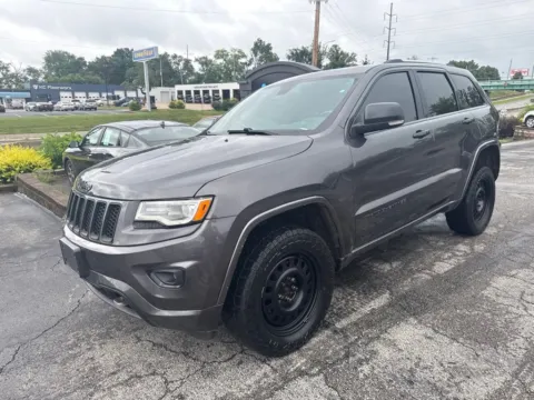 Photos of 2016 Jeep Grand Cherokee Overland for sale in Blue Springs, MO at MAG Auto - Munsterman Automotive Group