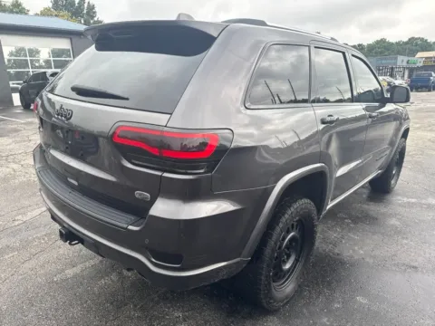 More photos of 2016 Jeep Grand Cherokee Overland at MAG Auto - Munsterman Automotive Group, MO
