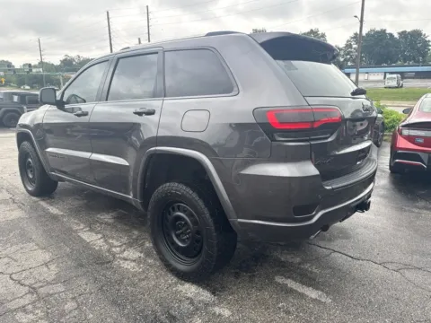Another view of 2016 Jeep Grand Cherokee Overland for sale in Blue Springs, MO at MAG Auto - Munsterman Automotive Group