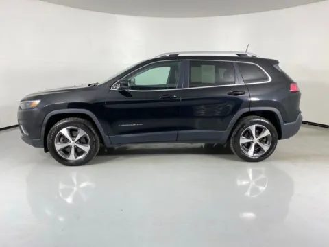 More photos of 2020 Jeep Cherokee Limited at MAG Auto - Munsterman Automotive Group, MO