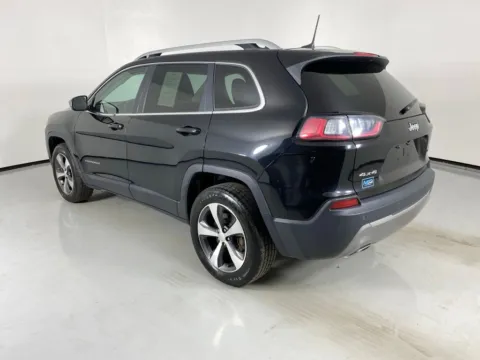 More photos of 2020 Jeep Cherokee Limited at MAG Auto - Munsterman Automotive Group, MO