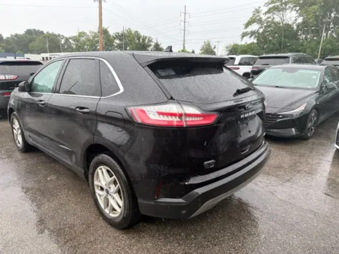 Another view of 2022 Ford Edge SEL for sale in Blue Springs, MO at MAG Auto - Munsterman Automotive Group