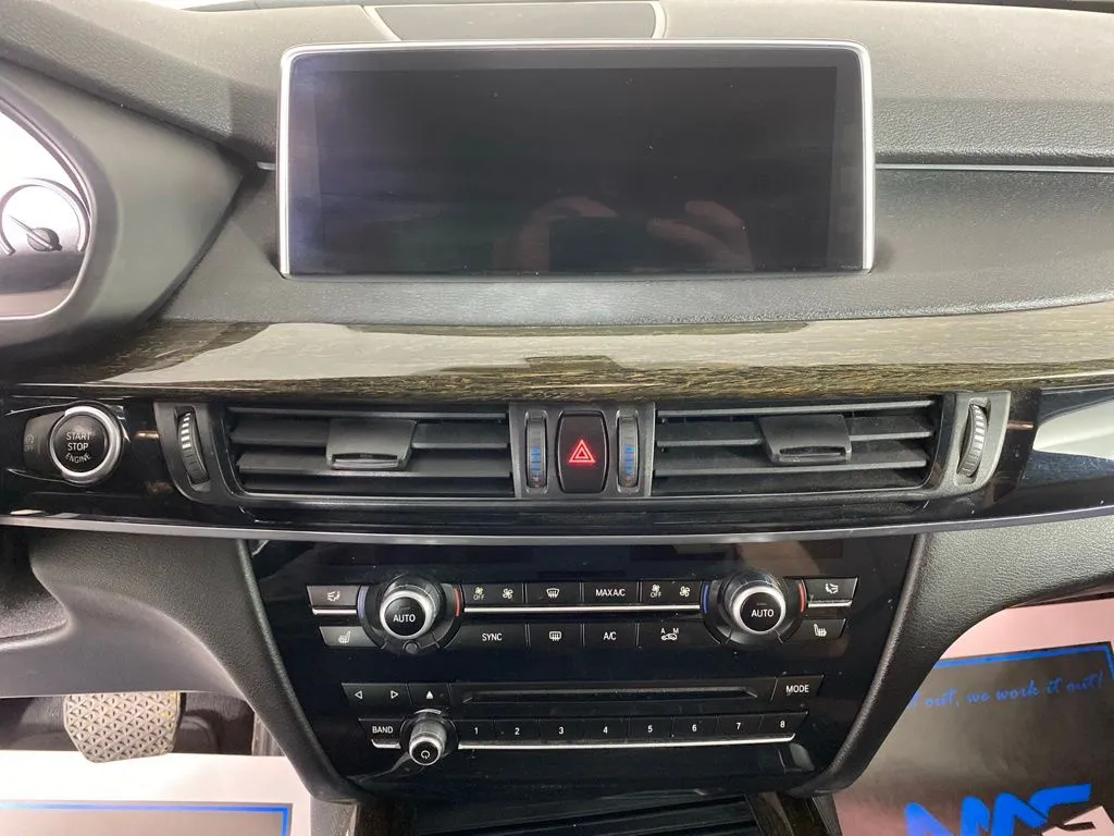BMW X5 photo 19