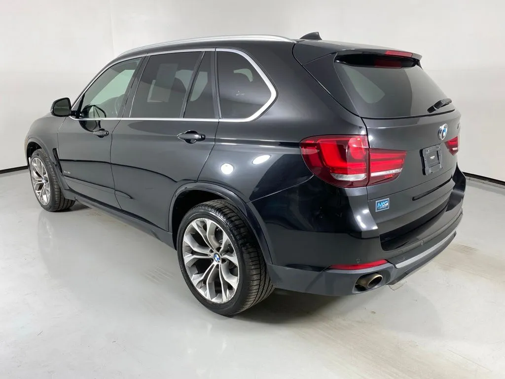 BMW X5 photo 5