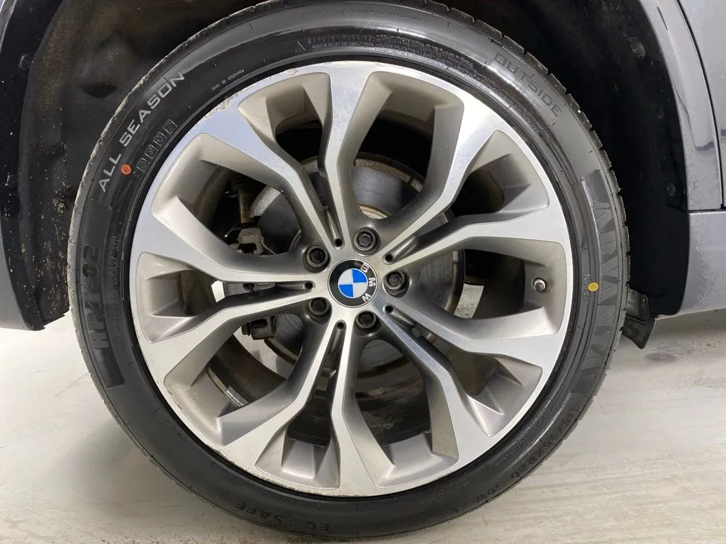BMW X5 photo 10