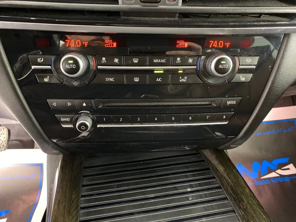 BMW X5 photo 24