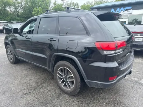 Another view of 2020 Jeep Grand Cherokee Trailhawk for sale in Blue Springs, MO at MAG Auto - Munsterman Automotive Group