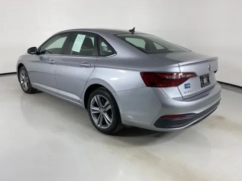 More photos of 2024 Volkswagen Jetta 1.5T SE at MAG Auto - Munsterman Automotive Group, MO