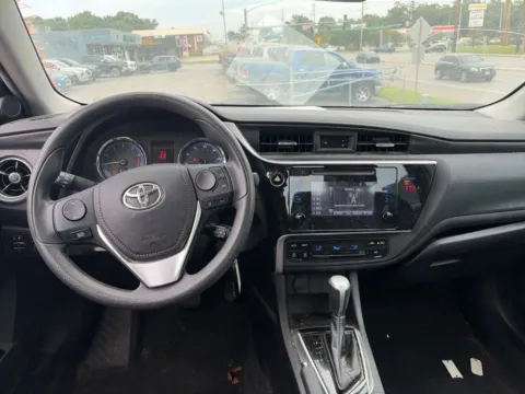 More photos of 2018 Toyota Corolla LE at MAG Auto - Munsterman Automotive Group, MO