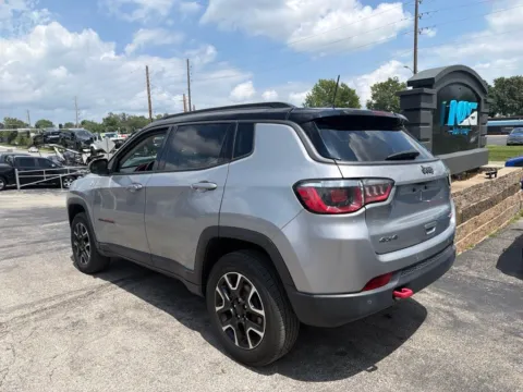 Photos of 2019 Jeep Compass Trailhawk for sale in Blue Springs, MO at MAG Auto - Munsterman Automotive Group