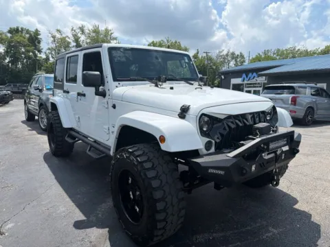 More photos of 2017 Jeep Wrangler Unlimited Sahara at MAG Auto - Munsterman Automotive Group, MO
