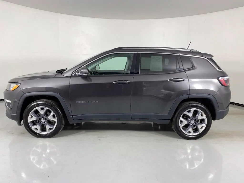 Jeep Compass photo 4