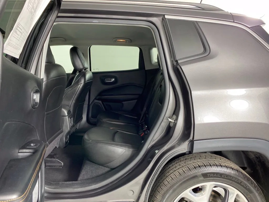 Jeep Compass photo 31