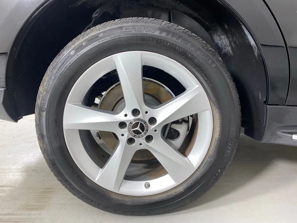 Mercedes-Benz GLE photo 10