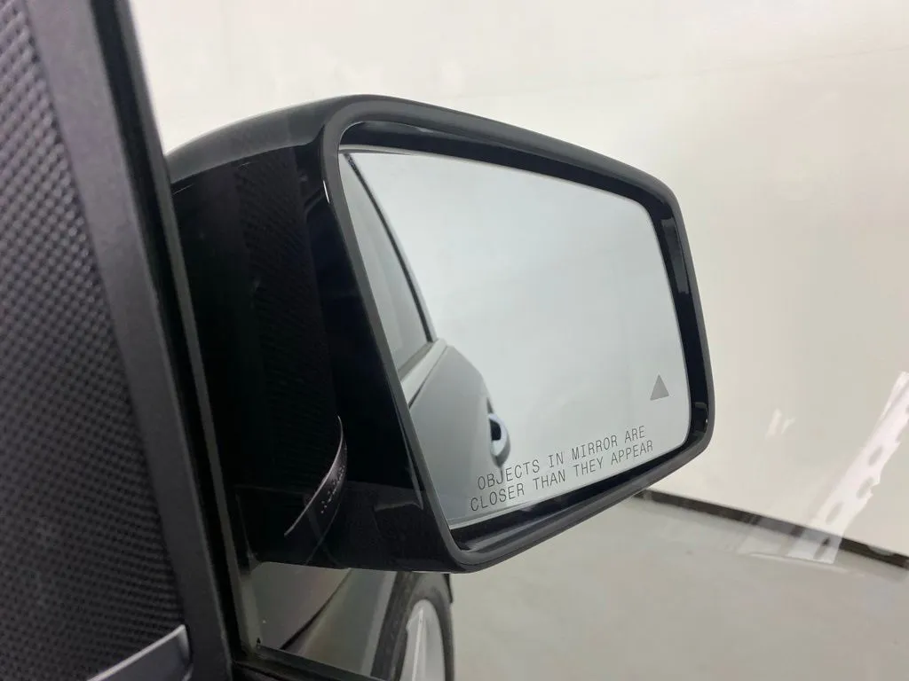 Mercedes-Benz GLE photo 9