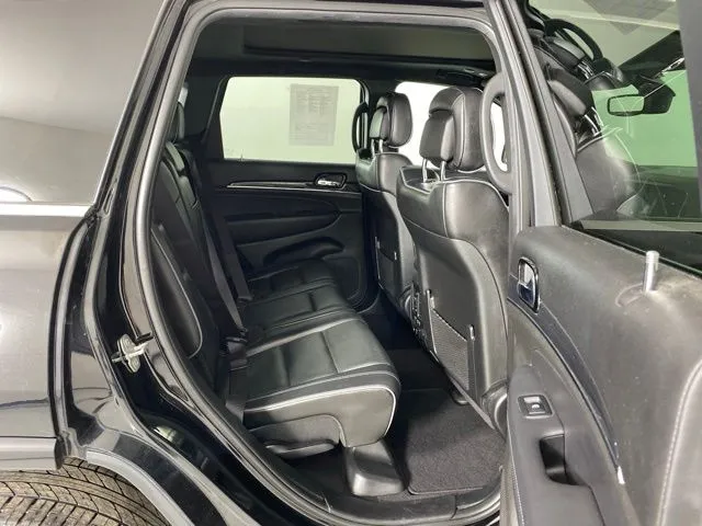 Jeep Grand Cherokee photo 47