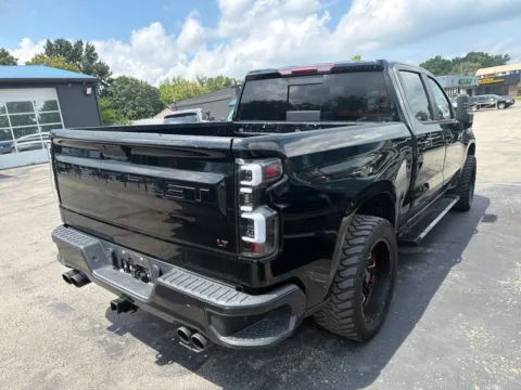 Another view of 2020 Chevrolet Silverado 1500 LT for sale in Blue Springs, MO at MAG Auto - Munsterman Automotive Group