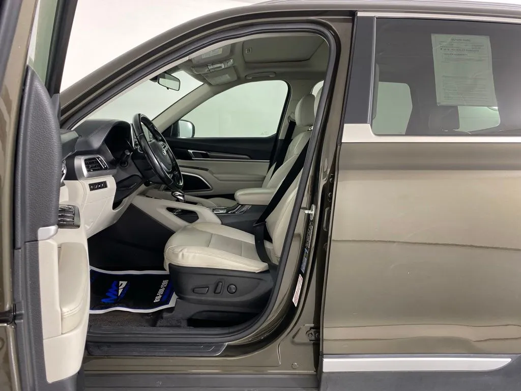 Kia Telluride photo 11