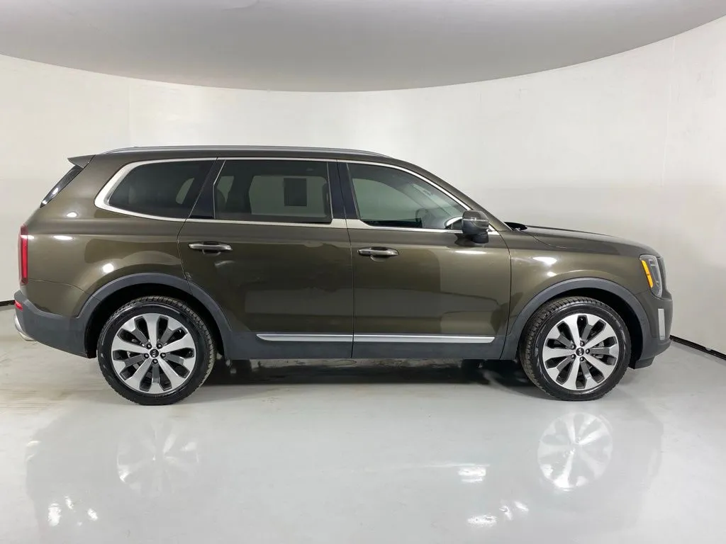 Kia Telluride photo 8