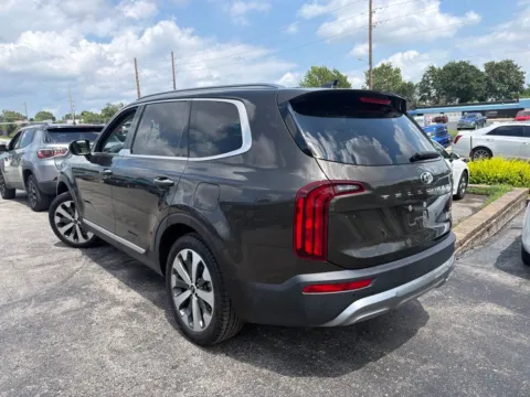 Photos of 2020 Kia Telluride S for sale in Blue Springs, MO at MAG Auto - Munsterman Automotive Group