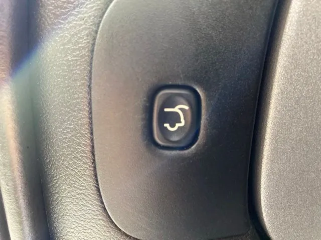 Jeep Cherokee photo 38