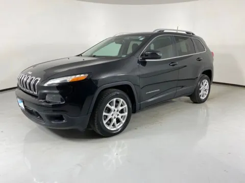 Another view of 2016 Jeep Cherokee Latitude for sale in Blue Springs, MO at MAG Auto - Munsterman Automotive Group