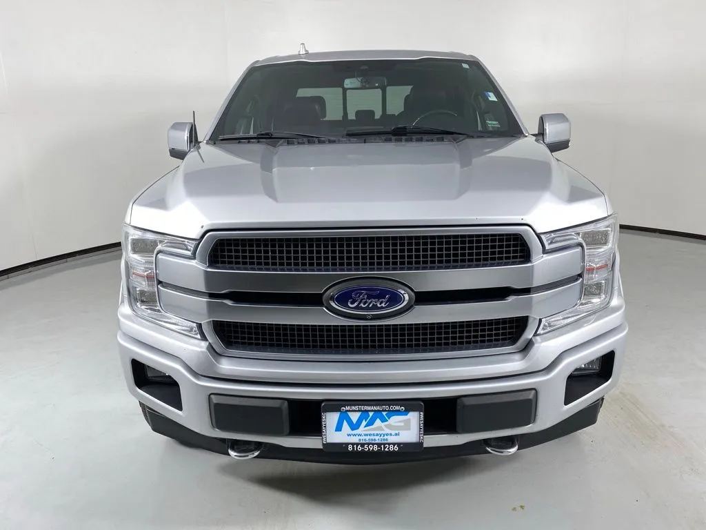 Ford F-150 photo 2