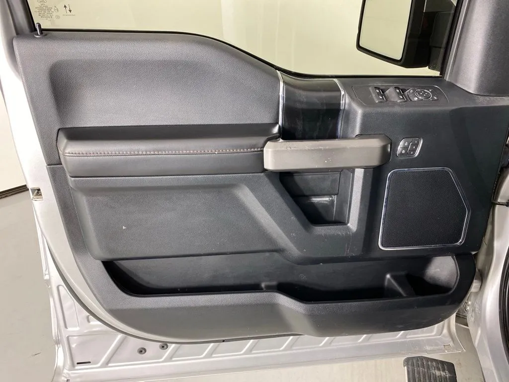 Ford F-150 photo 16