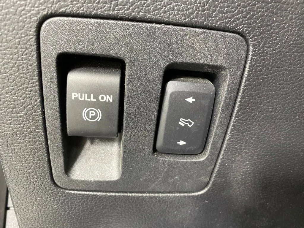 Ford F-150 photo 32
