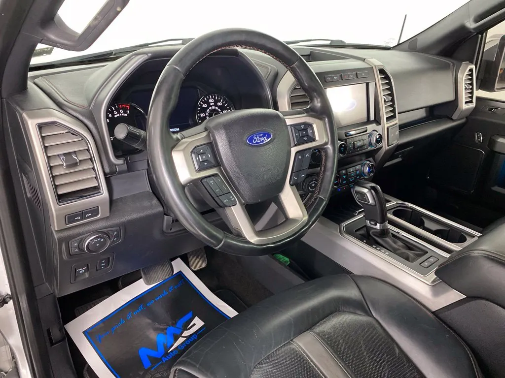 Ford F-150 photo 12