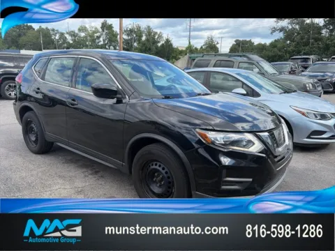 Black 2017 Nissan Rogue S for sale in Blue Springs, MO