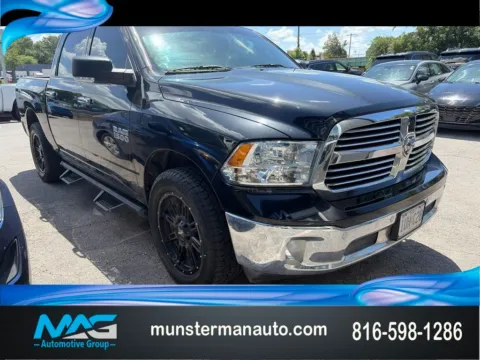 Black 2018 Ram 1500 Big Horn for sale in Blue Springs, MO
