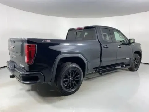 Another view of 2021 GMC Sierra 1500 Elevation for sale in Blue Springs, MO at MAG Auto - Munsterman Automotive Group