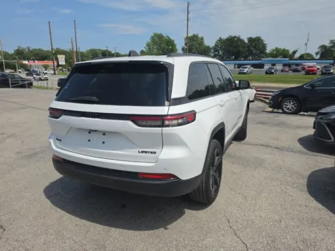 More photos of 2023 Jeep Grand Cherokee Limited at MAG Auto - Munsterman Automotive Group, MO