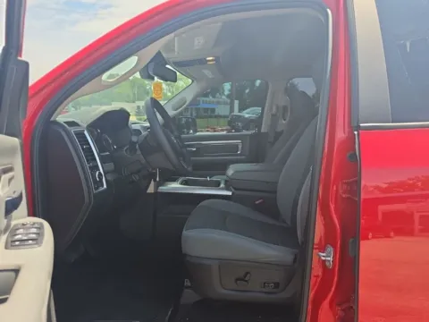 More photos of 2019 Ram 1500 Classic Warlock at MAG Auto - Munsterman Automotive Group, MO