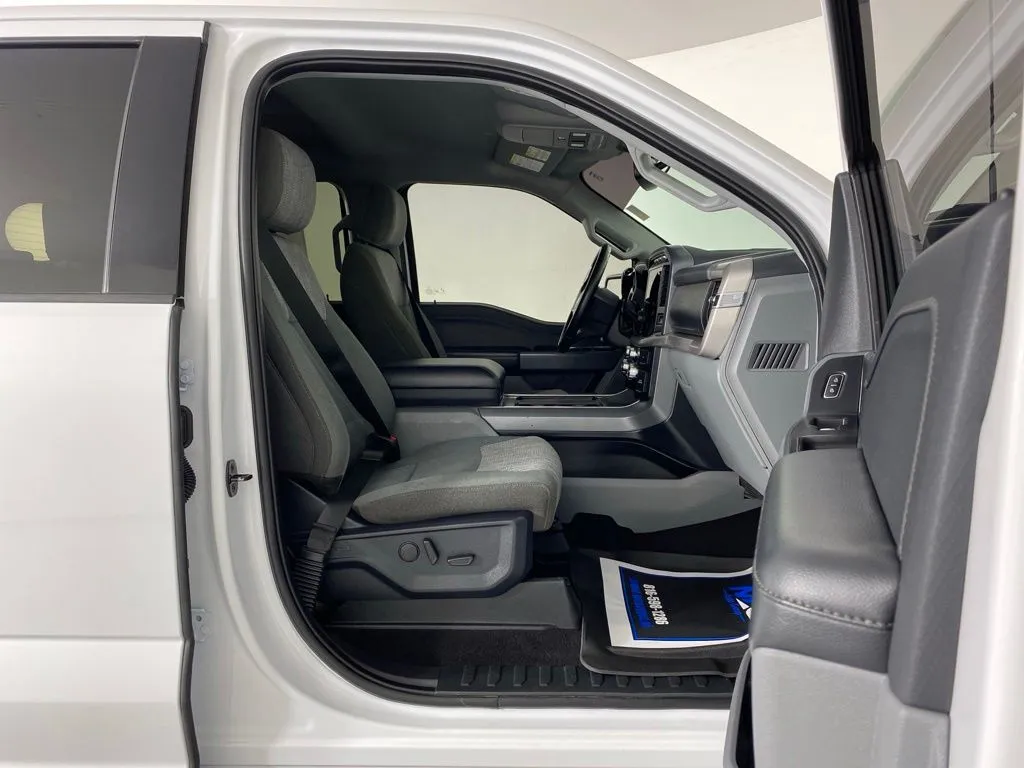Ford F-150 photo 39