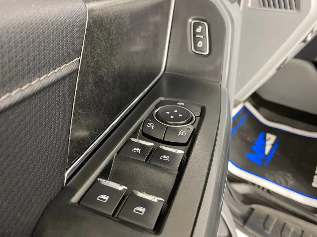 Ford F-150 photo 14