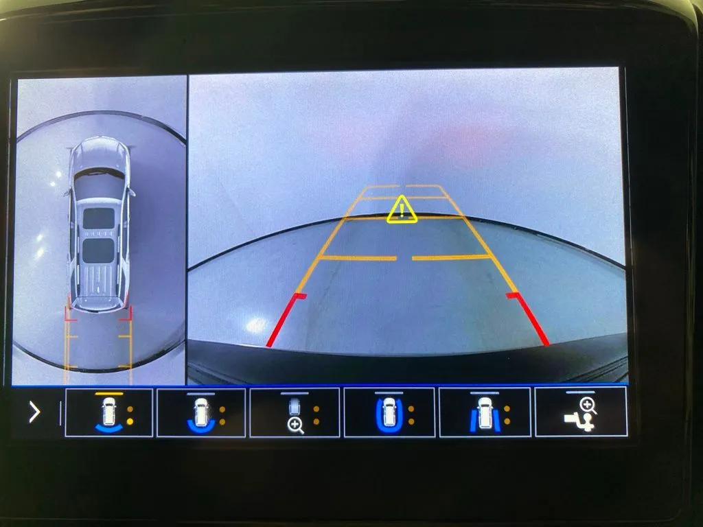 Chevrolet Traverse photo 19