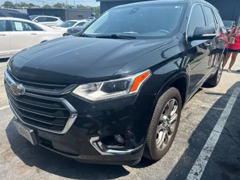 Photos of 2020 Chevrolet Traverse Premier for sale in Blue Springs, MO at MAG Auto - Munsterman Automotive Group