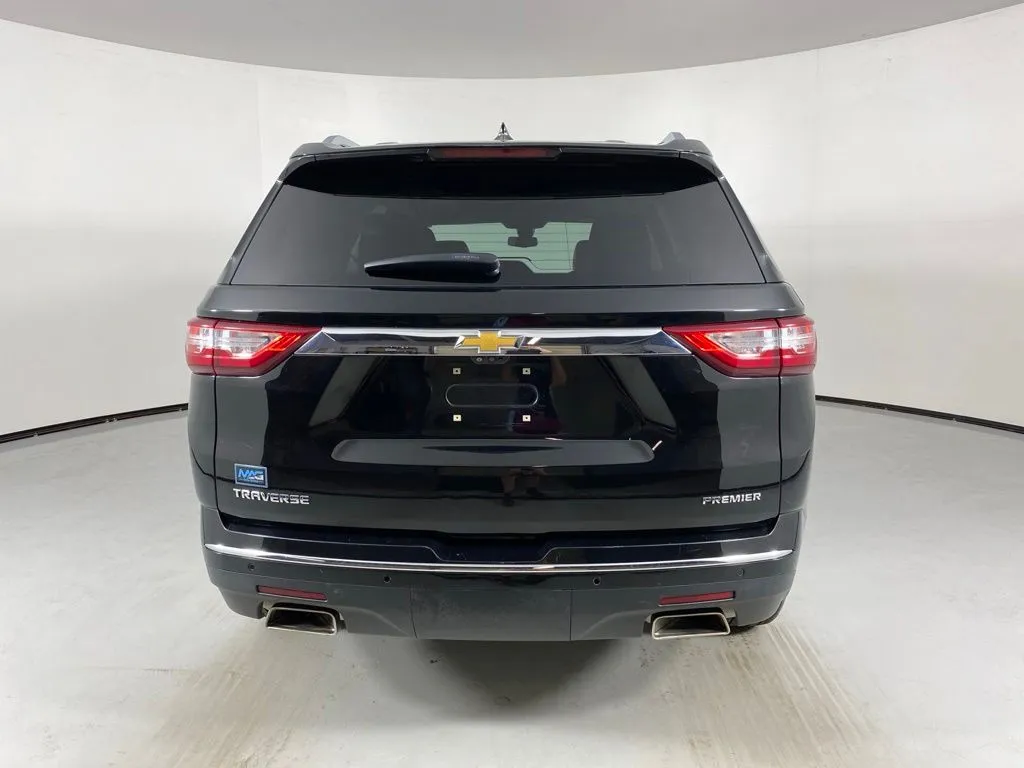 Chevrolet Traverse photo 6