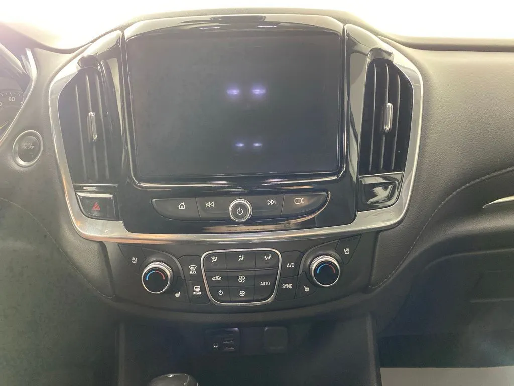 Chevrolet Traverse photo 18