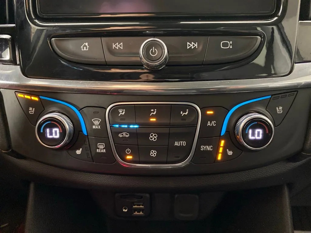 Chevrolet Traverse photo 22