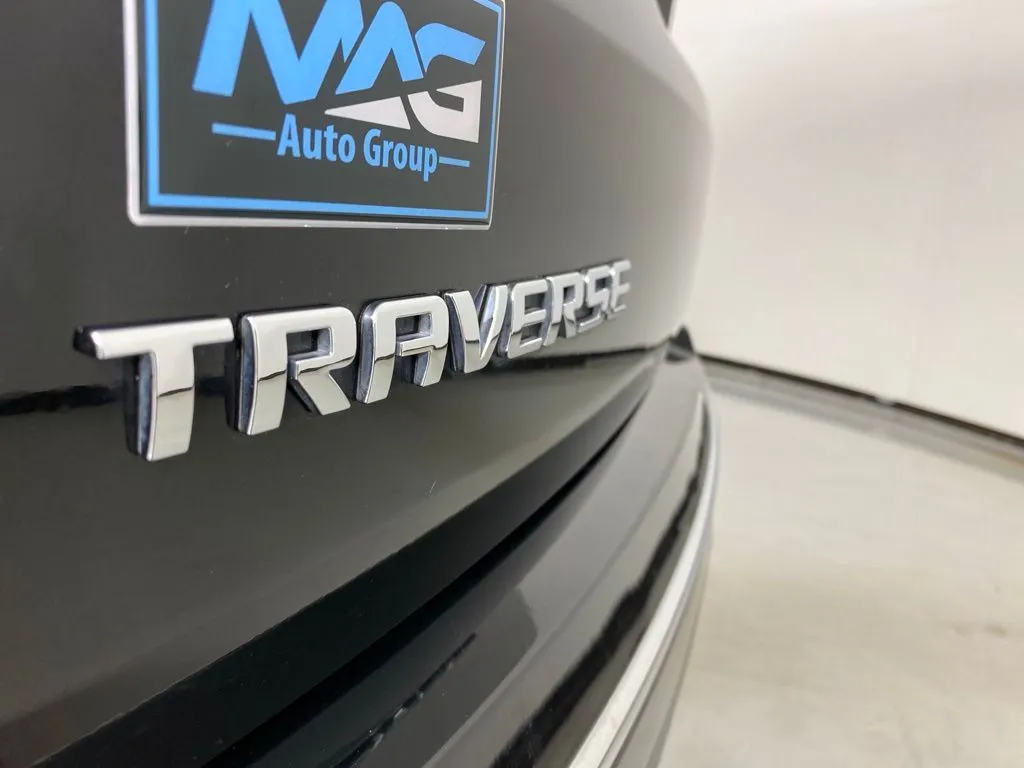 Chevrolet Traverse photo 39