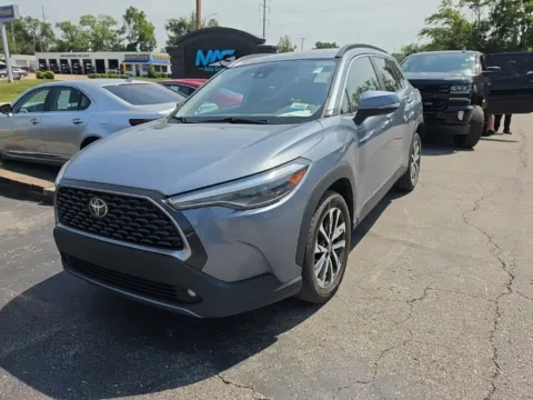 Photos of 2022 Toyota Corolla Cross XLE for sale in Blue Springs, MO at MAG Auto - Munsterman Automotive Group
