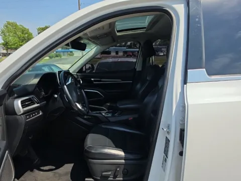 More photos of 2020 Kia Telluride S at MAG Auto - Munsterman Automotive Group, MO