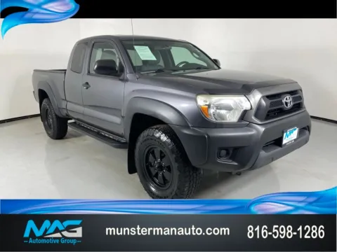 Gray 2015 Toyota Tacoma for sale in Blue Springs, MO