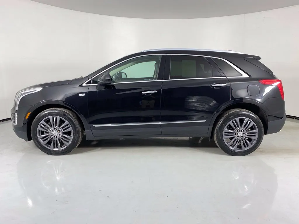 Cadillac XT5 photo 4