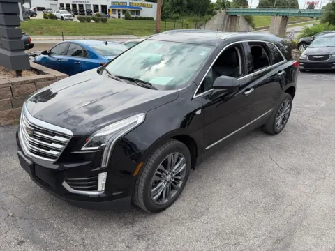 Photos of 2017 Cadillac XT5 Premium Luxury for sale in Blue Springs, MO at MAG Auto - Munsterman Automotive Group